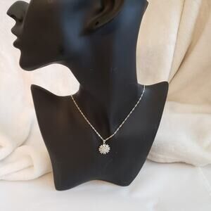 Stauer Snowflake Sparkle Pendant & Chain